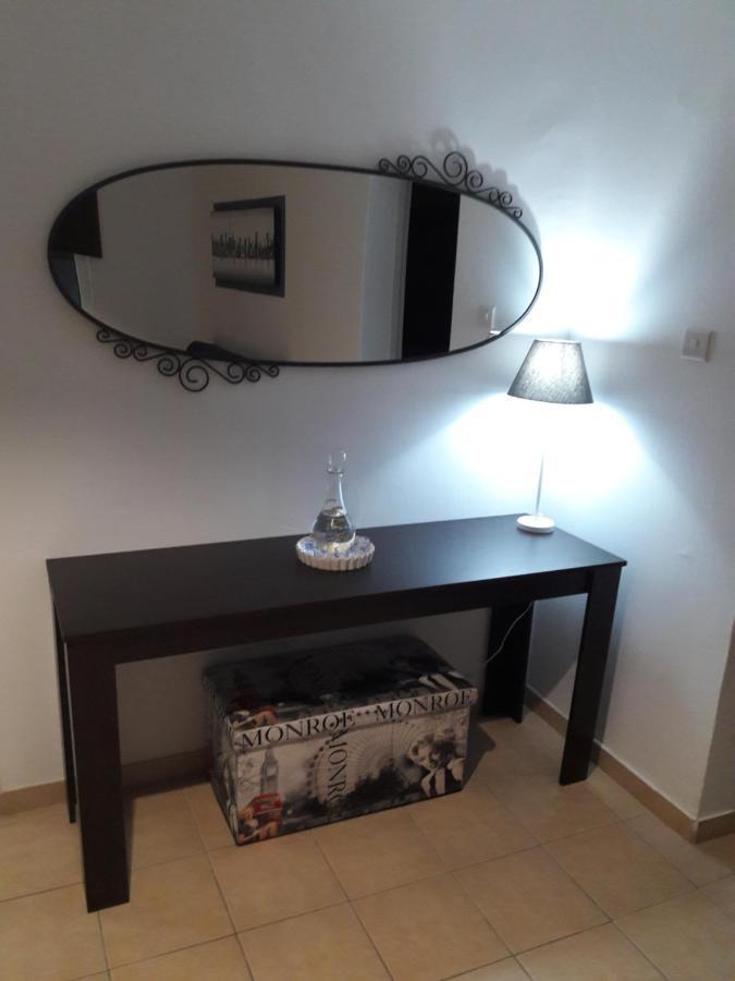 Holiday Home ลาร์นาคา ภายนอก รูปภาพ